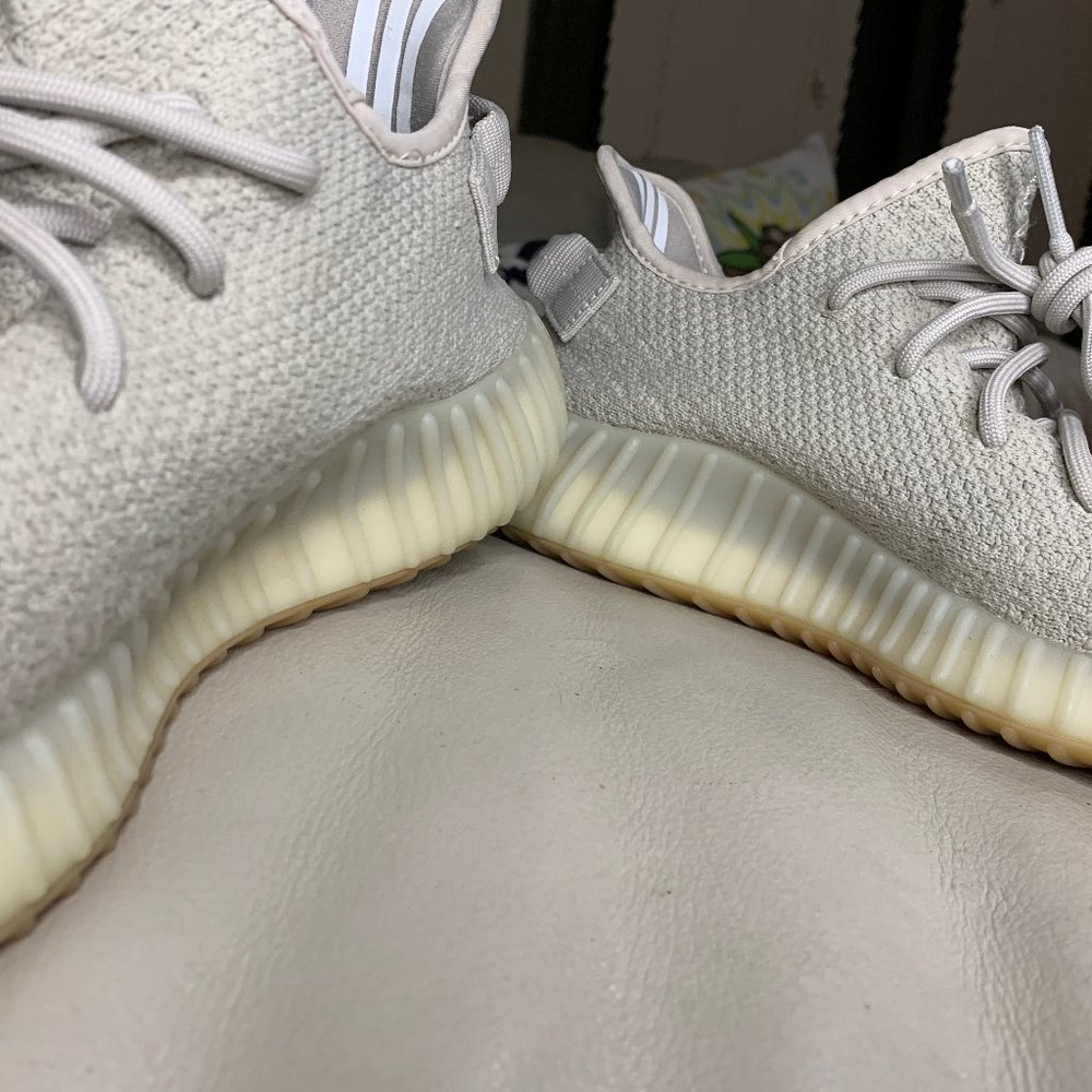 ADIDAS YEEZY BOOST 350 V2 SESAME COLOR SIZE MENS 9